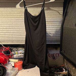 JUSTIFY BLSCK DRESS CUT OUT BACK